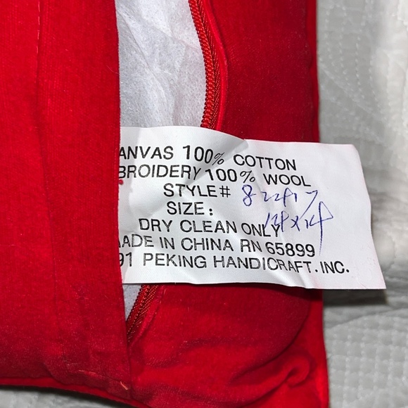 Christmas Angel Musical Instrument Pillow WOOL NEEDLEPOINT, RED velvet 14 x 14 - Picture 15 of 15